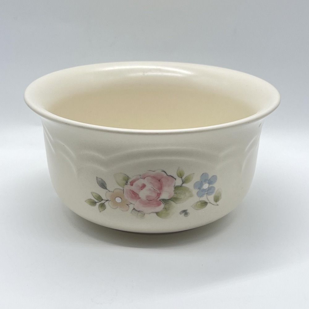 Vintage Pfaltzgraff Tea Rose Beige Stoneware‎ Round Serving Bowl USA Floral Dish
